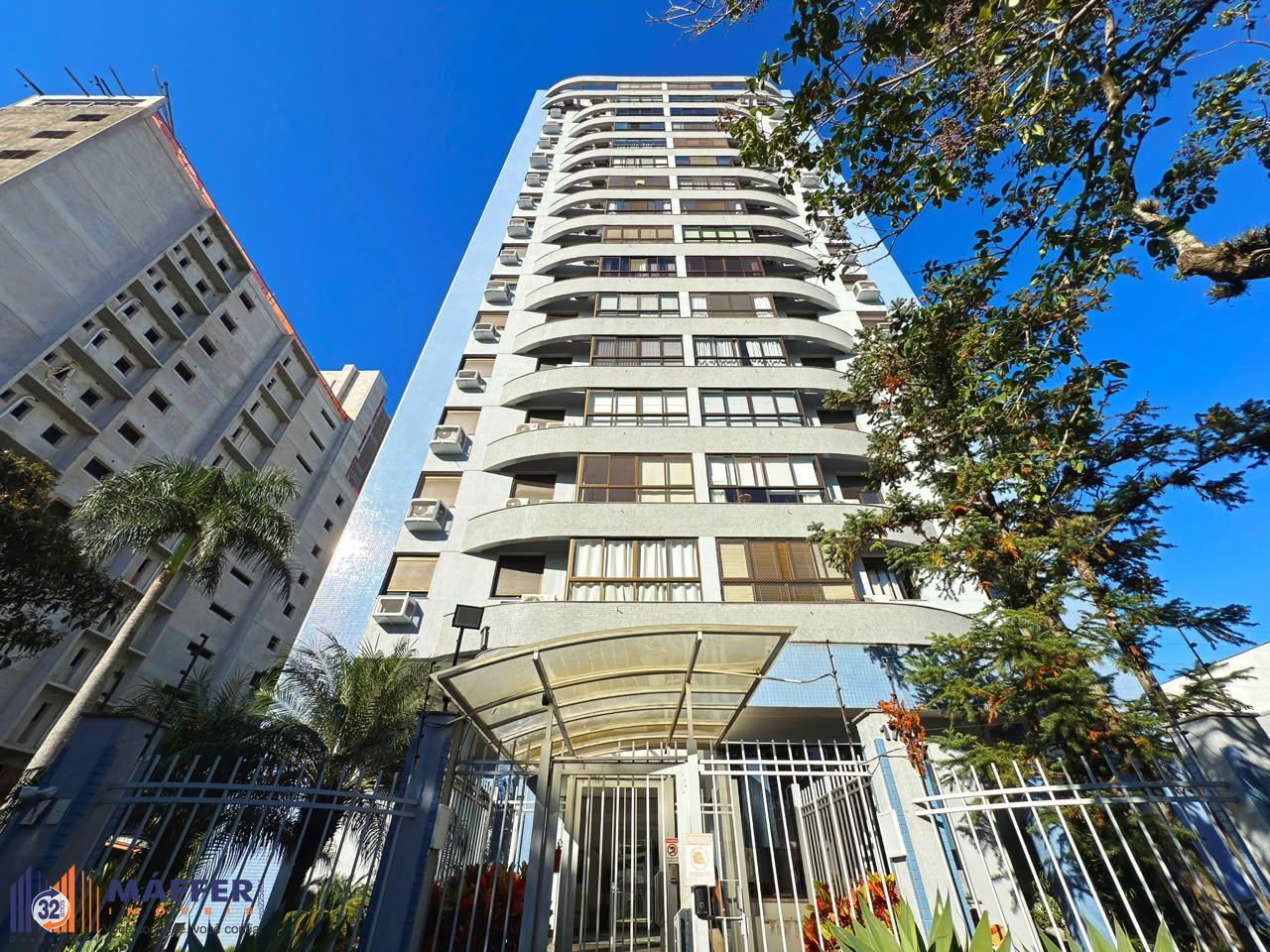 Apartamento com 3 Quartos, suíte e Infraestrutura completa à venda, 89m² - Menino Deus