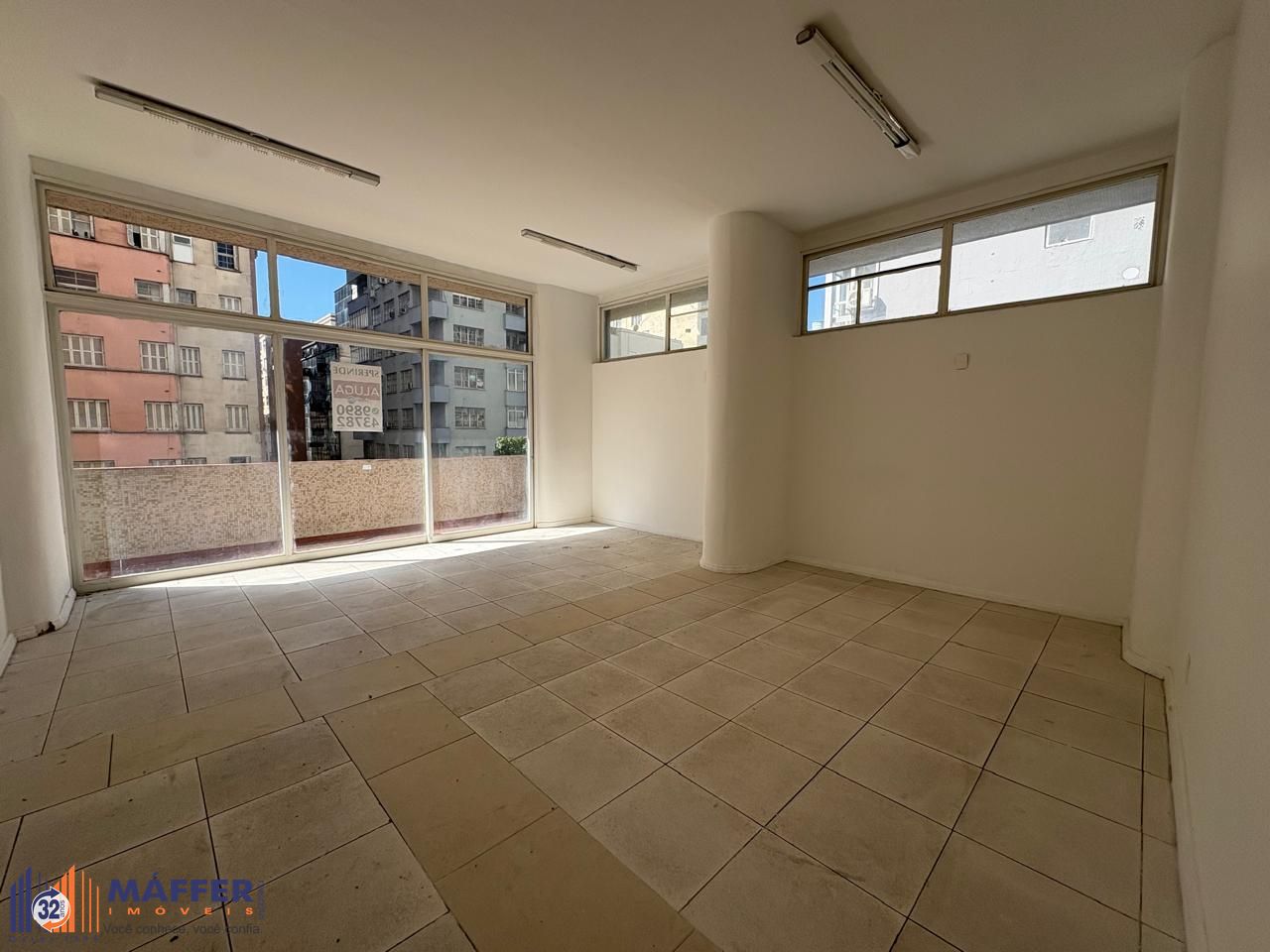Sala Comercial, 1 sala, à venda, 823 m², Centro Histórico - Porto Alegre — foto 3