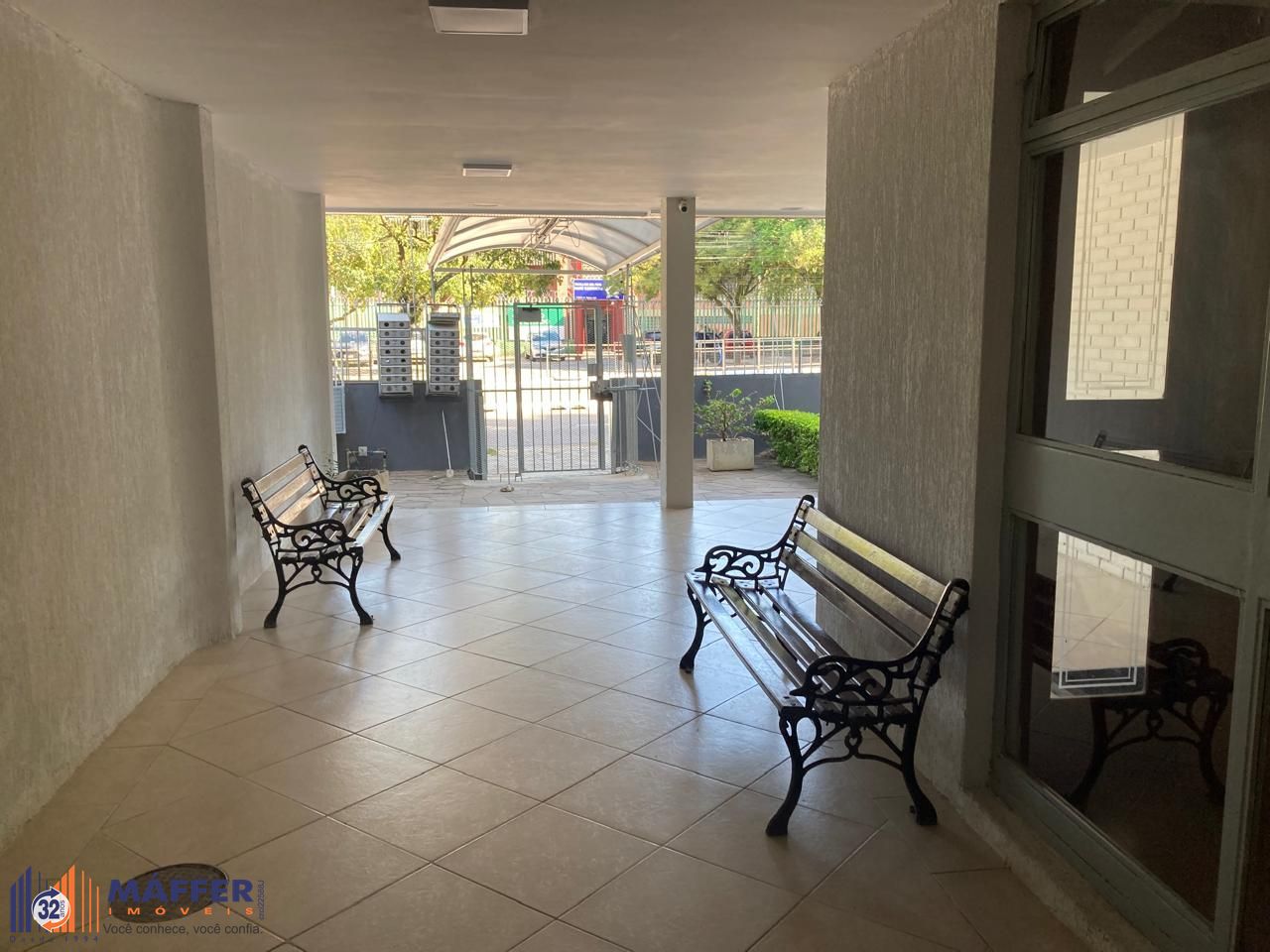 APARTAMENTO 2 DORMITÓRIOS, 60 m2, PRÓXIMO AO ANTIGO ESTÁDIO DO GRÊMIO