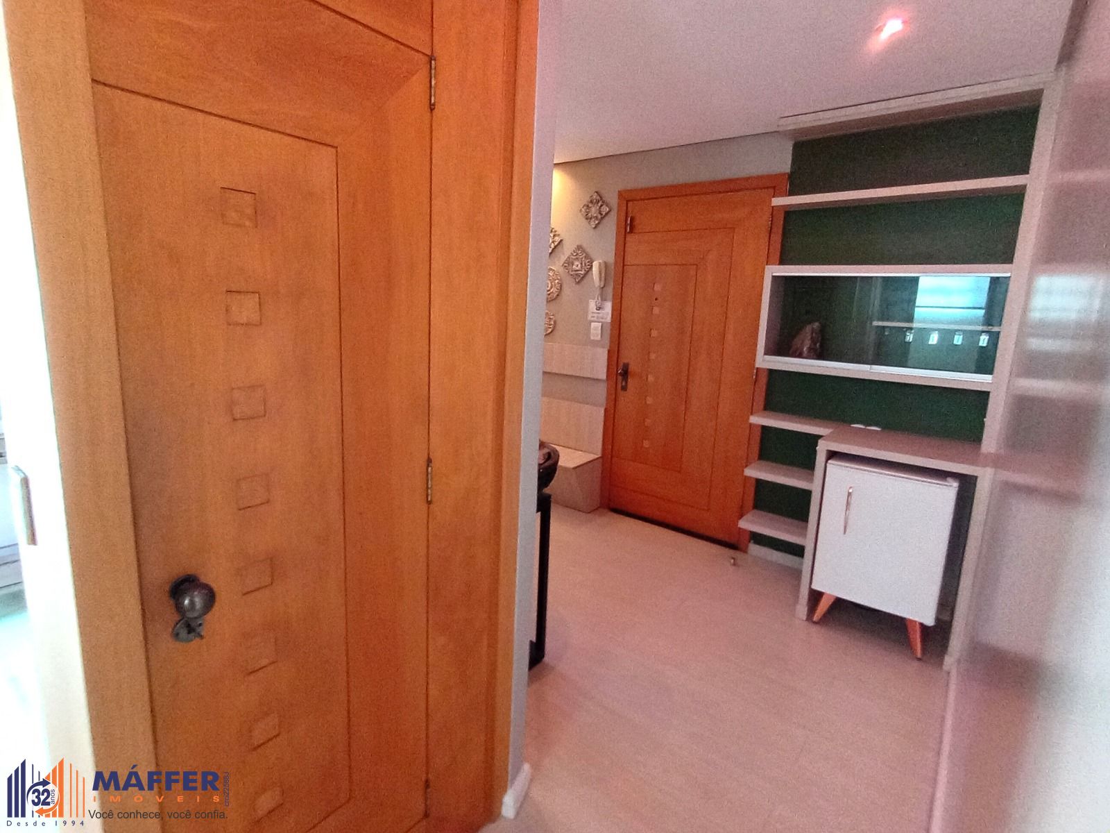 Sala Comercial, 2 salas, à venda, 46 m², Três Figueiras - Porto Alegre — foto 2