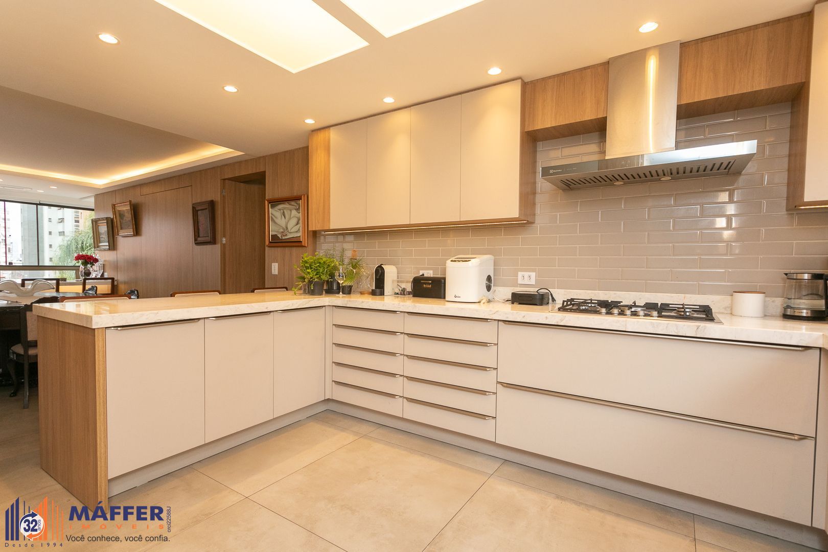 Apartamento, 4 quartos, 200 m² - Foto 19