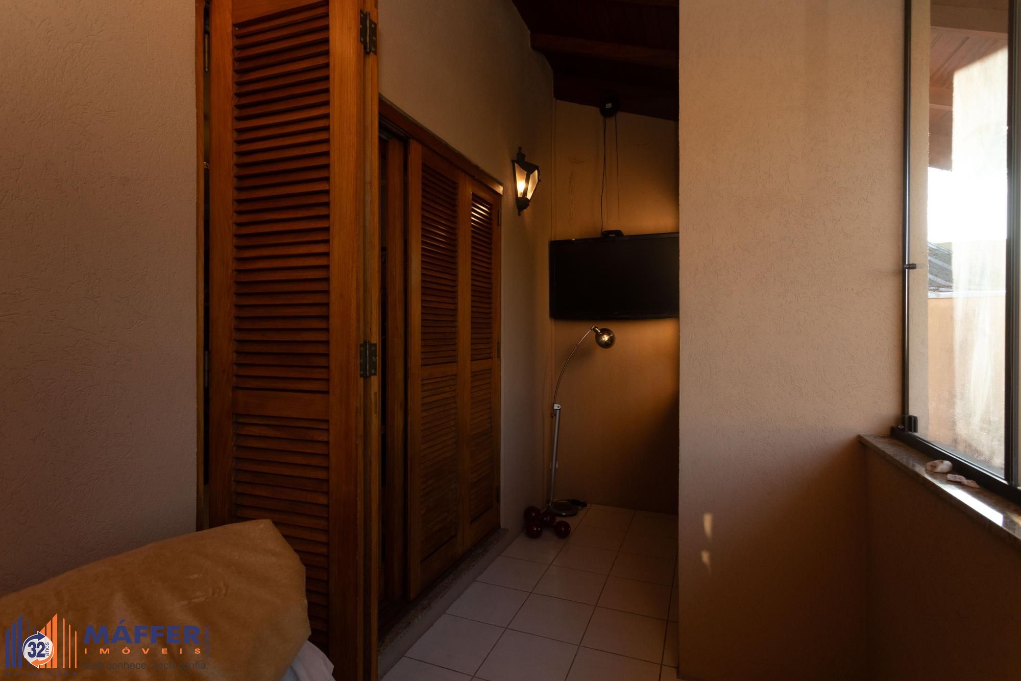 Casa, 4 quartos, 316 m² - Foto 31