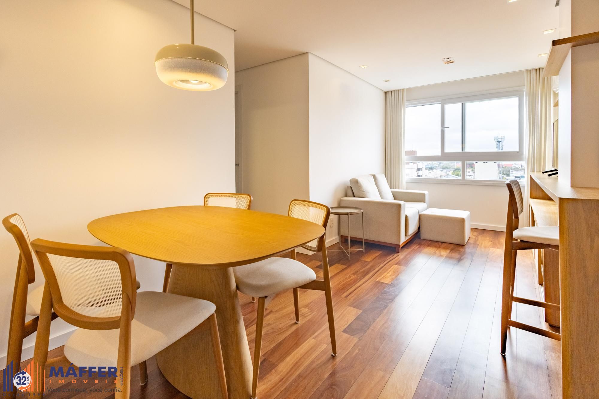 Apartamento 2 dormitórios com suíte, churrasqueira e vista livre no Vivio Lindóia