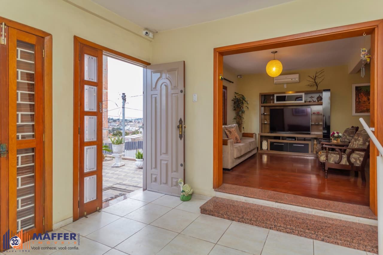 Casa 3 quartos à venda, 140m², Medianeira - Porto Alegre