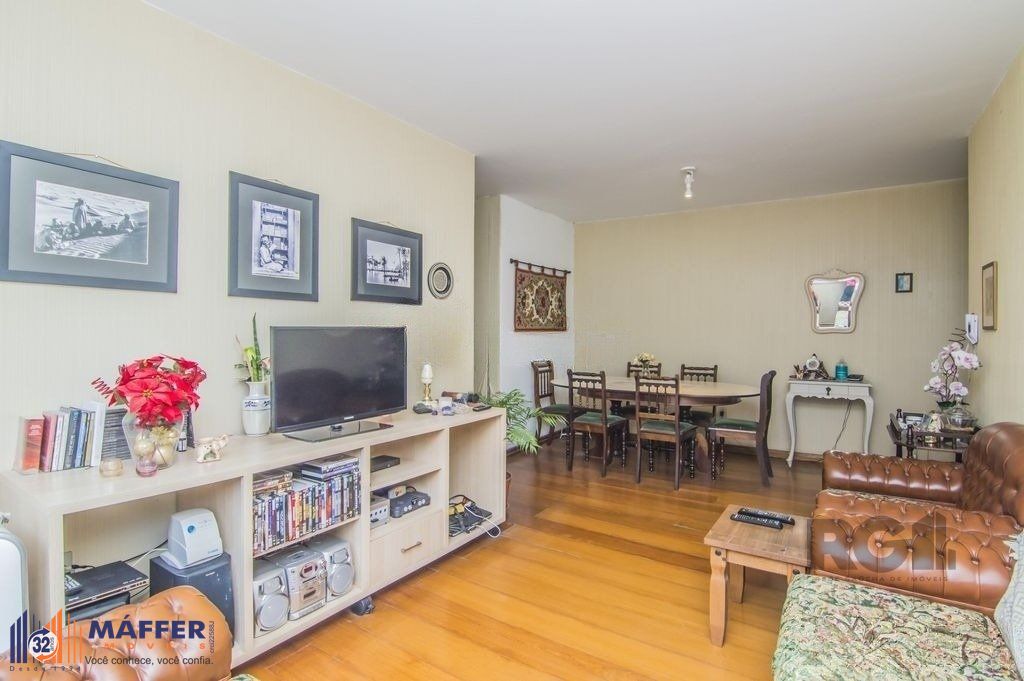 Apartamento para Venda - 90.85m², 3 dormitórios, Petrópolis