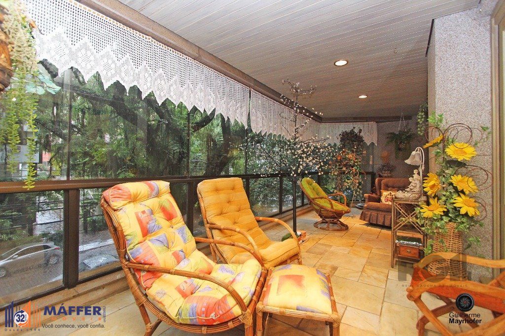 Apartamento de 3 dormitórios á venda em Bairro Petrópolis, Porto Alegre
