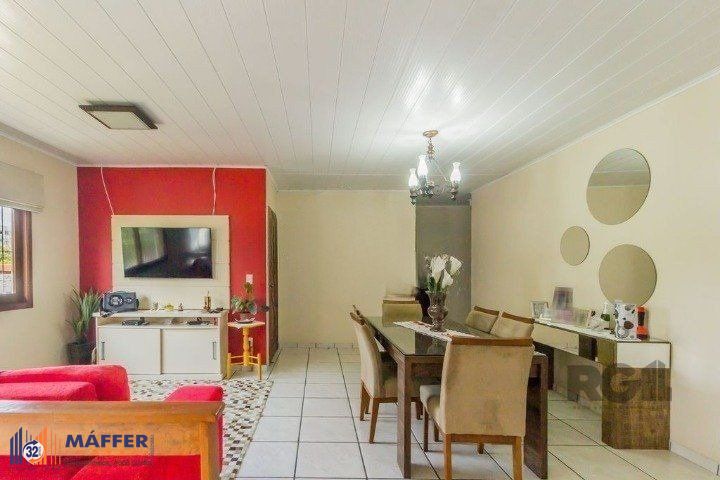 Casa, 3 quartos, 216 m² - Foto 2