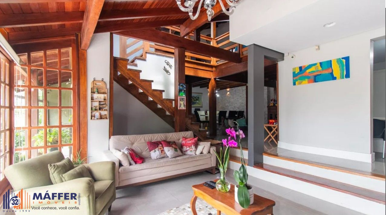 Casa, 3 quartos, 208 m² - Foto 2