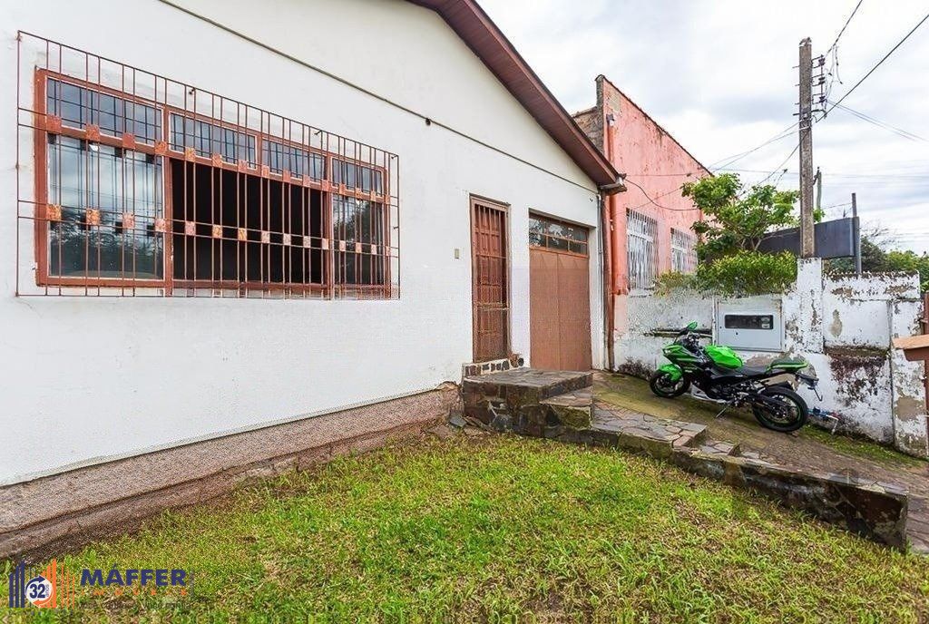 Casa de 3 dormitórios no bairro Jardim Itu