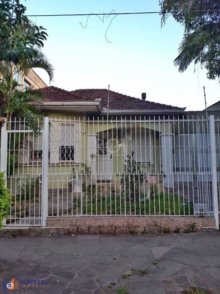 Casa para Venda - 142m², 3 dormitórios, sendo 1 suites, Partenon