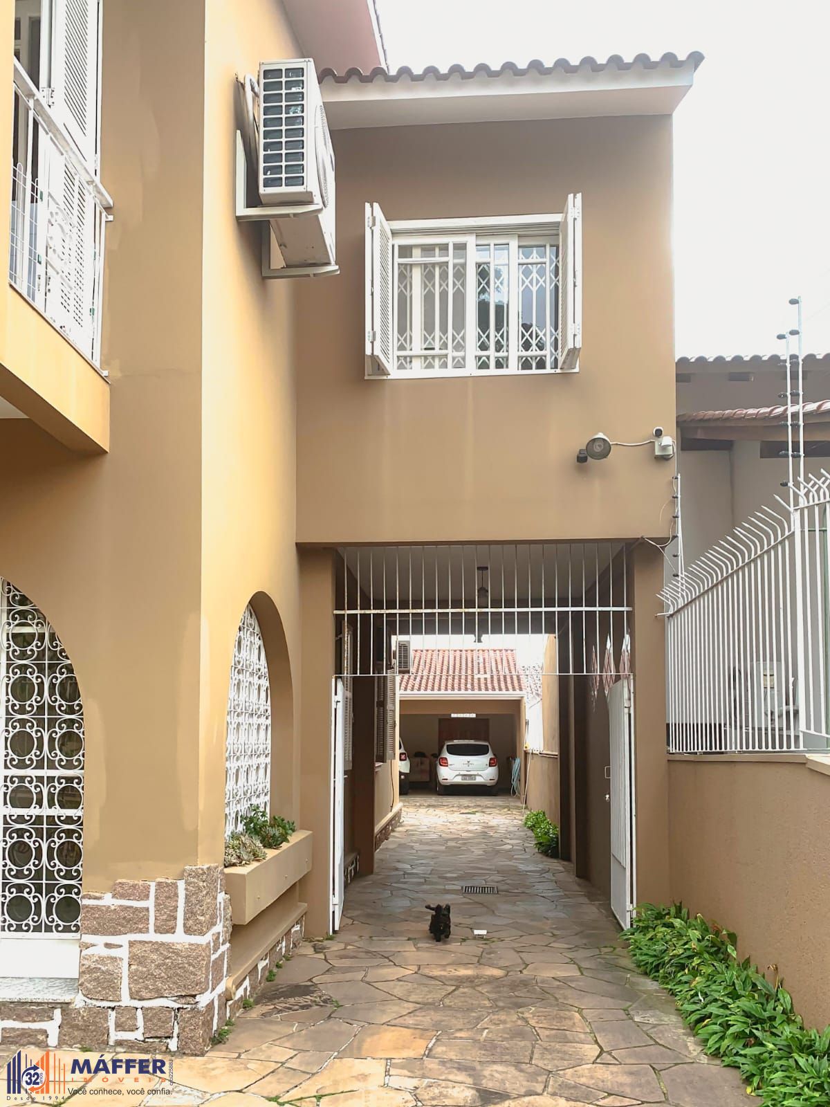 Casa, 5 quartos, 238 m² - Foto 2