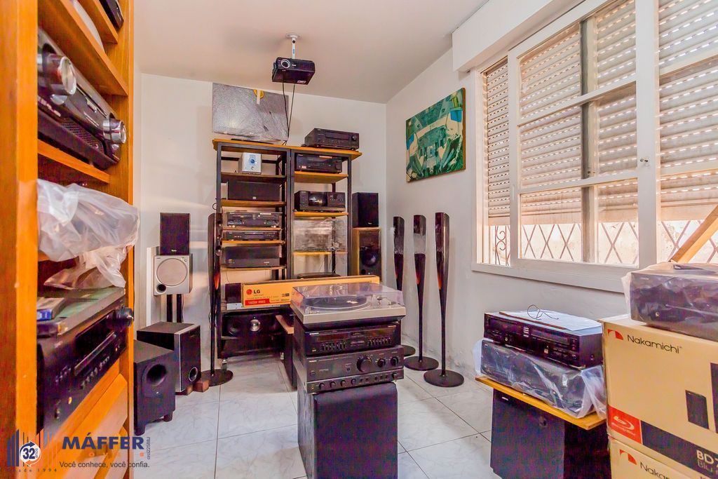 Casa, 6 quartos, 256 m² - Foto 9