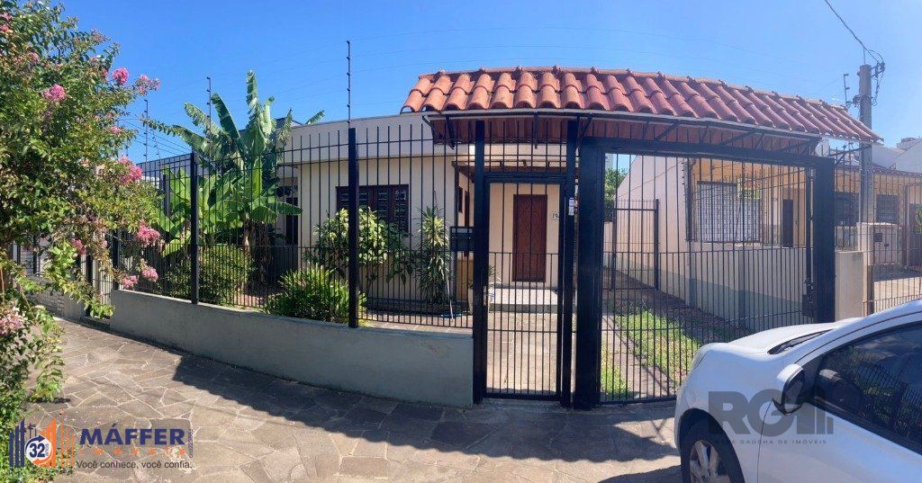 Casa de 2 dormitórios no bairro Jardim Itu