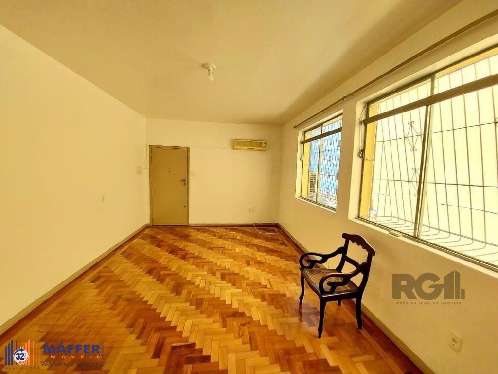 Excelente apartamento de 135m² com 5 dormitórios.