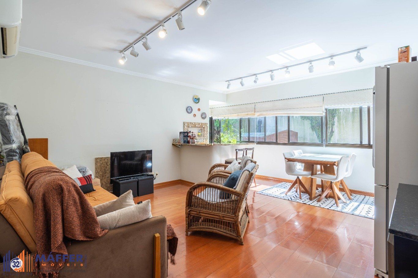 Apartamento, 3 quartos, 93 m² - Foto 2