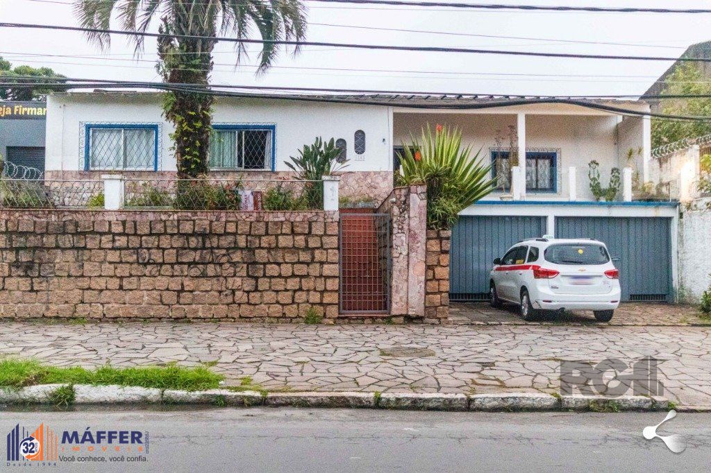 Casa, 3 quartos, 240 m² - Foto 1