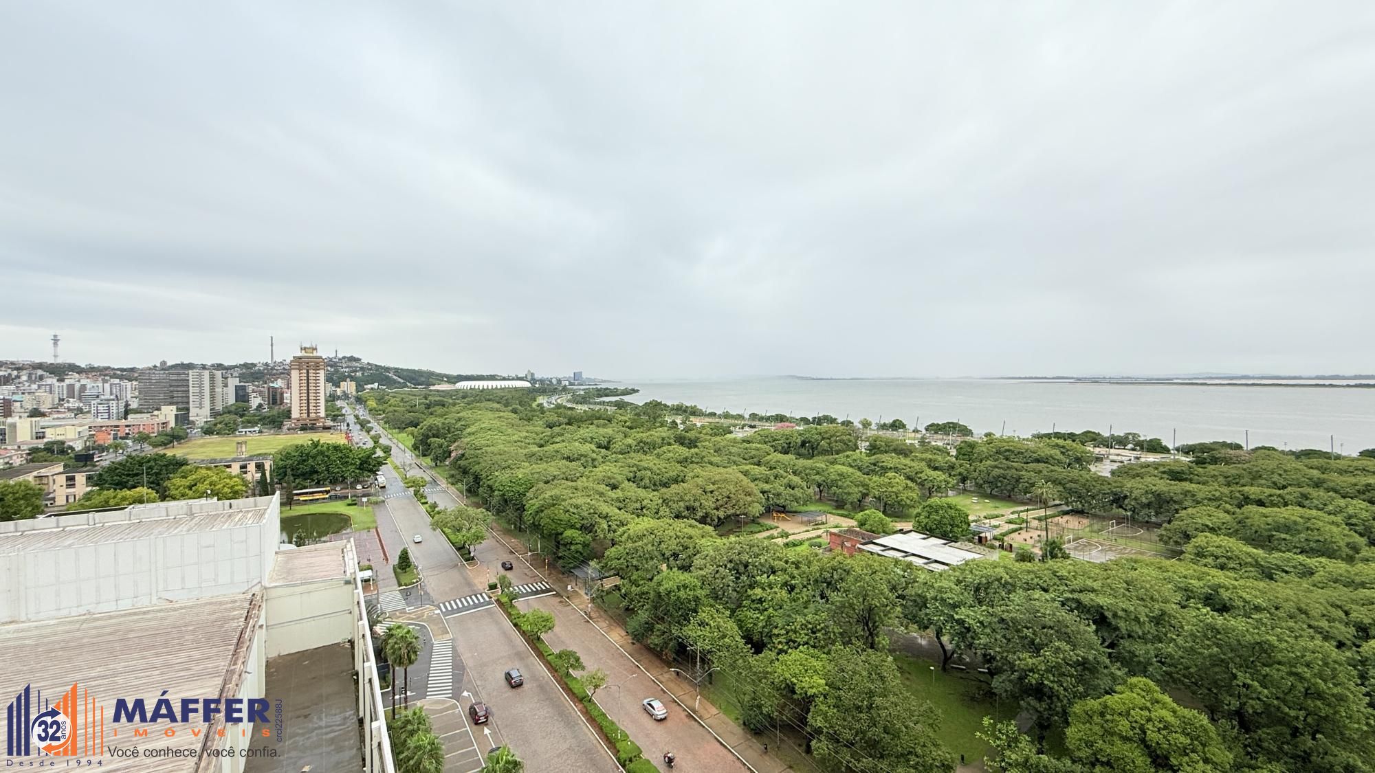Sala Comercial, à venda, 64 m², Praia de Belas - Porto Alegre — foto 2