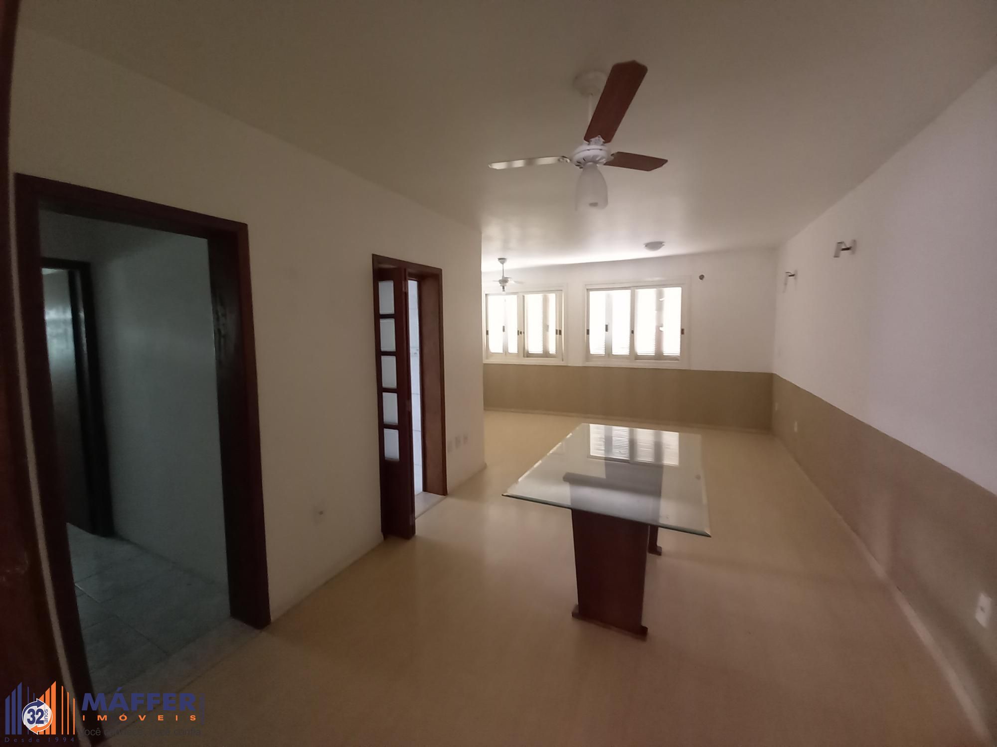 Casa, 3 quartos, 249 m² - Foto 1