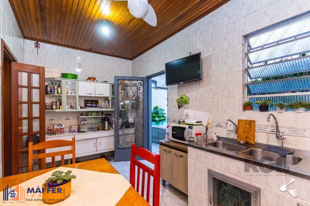 Casa, 3 quartos, 240 m² - Foto 25