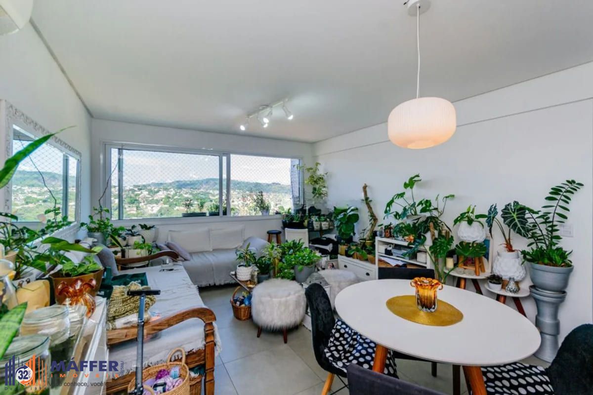 Apartamento de 2 dormitorios à venda em Bom Jesus, Porto Alegre