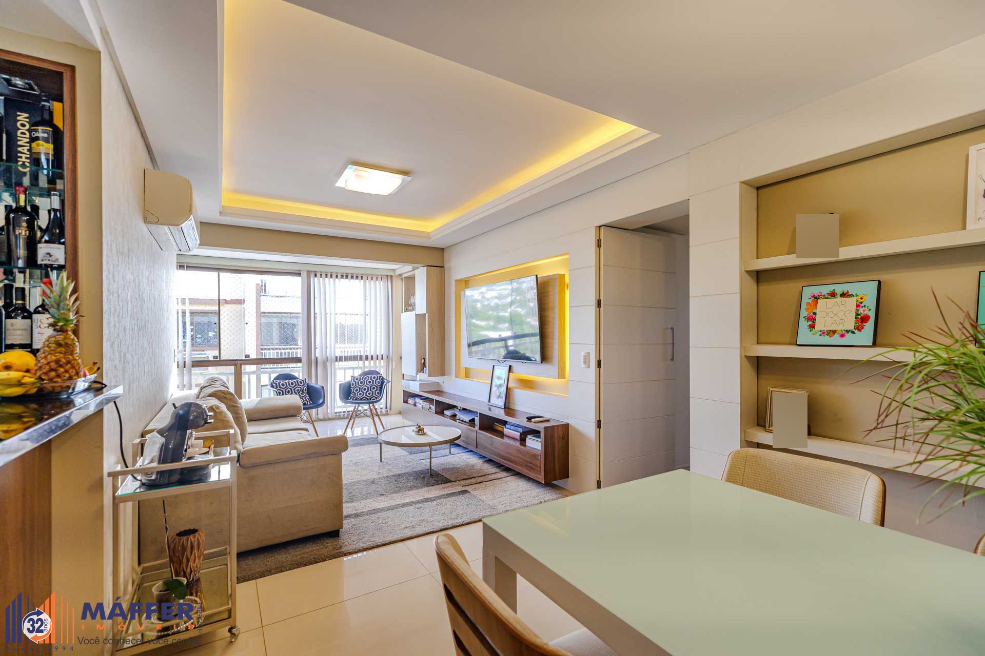 Apartamento para Venda - 93.43m², 3 dormitórios, sendo 1 suites, 2 vagas - Teresópolis