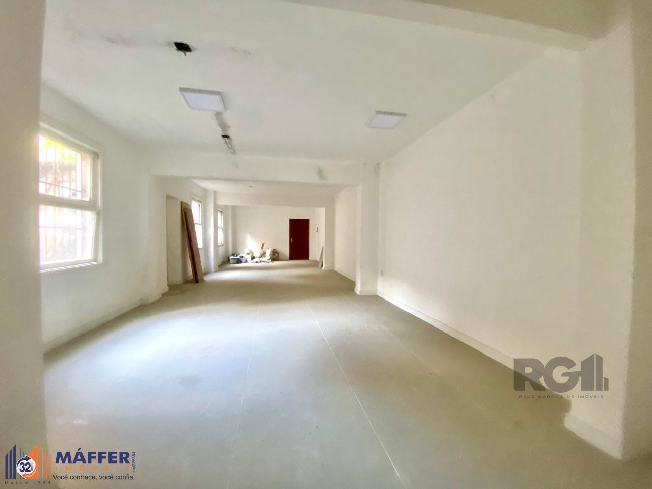 Sala Comercial à venda, 90m², Centro Histórico - Porto Alegre