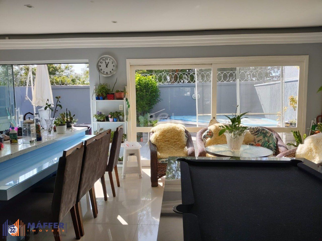 Casa Condominio para Venda - 164.15m², 3 dormitórios, sendo 1 suites, 2 vagas - Sarandí