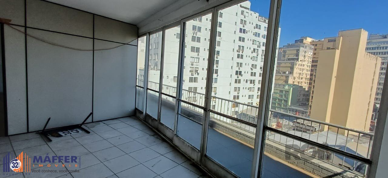 Sala Comercial à venda, 160m², Centro Histórico - Porto Alegre