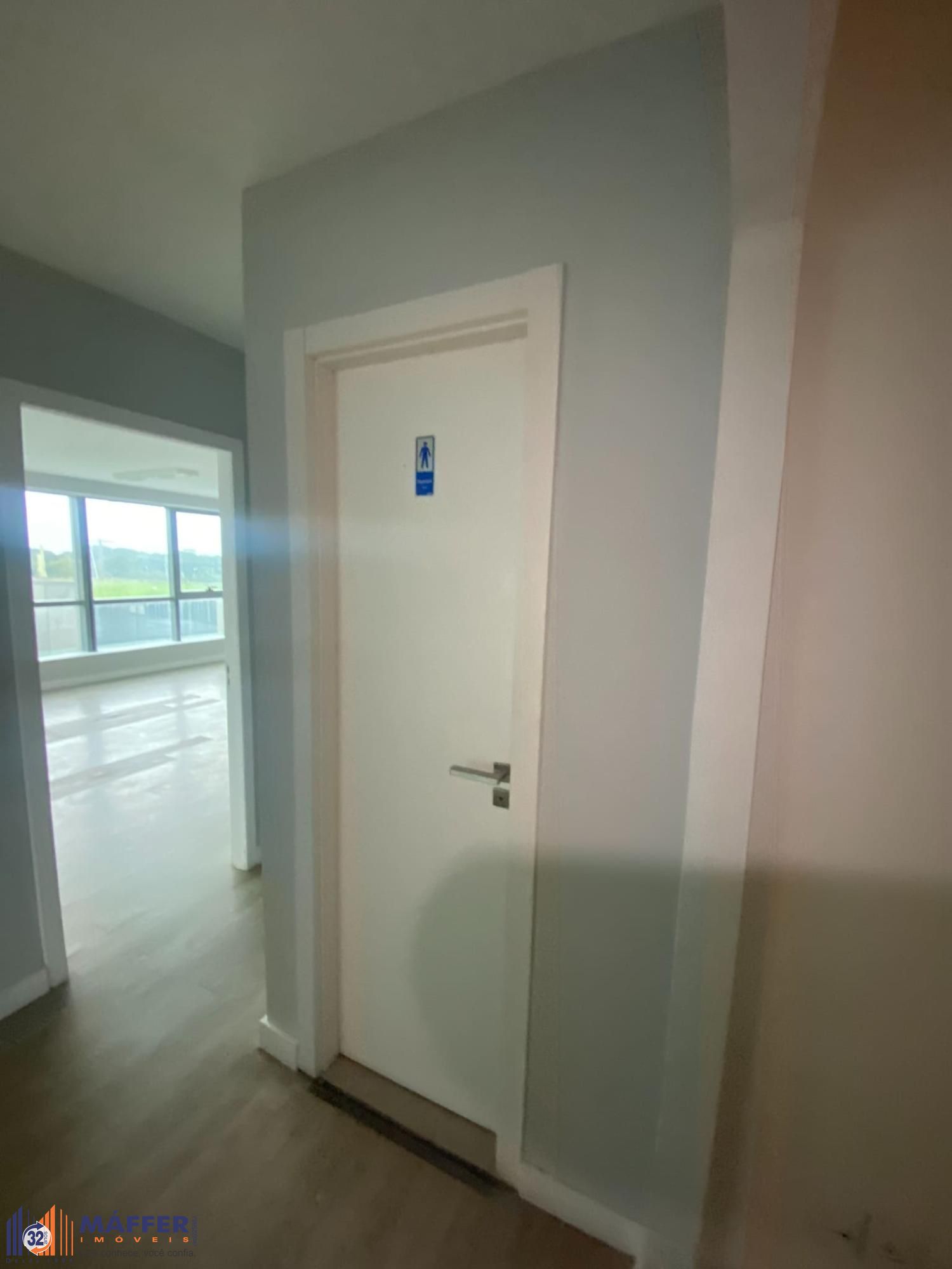 Sala Comercial, 3 salas, à venda, 138 m², Praia de Belas - Porto Alegre — foto 4