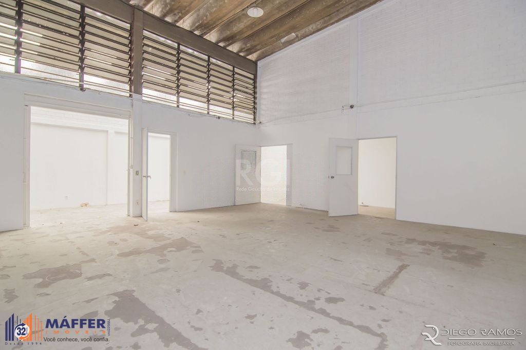 Pavilhão, à venda, 270 m², Navegantes - Porto Alegre — foto 3