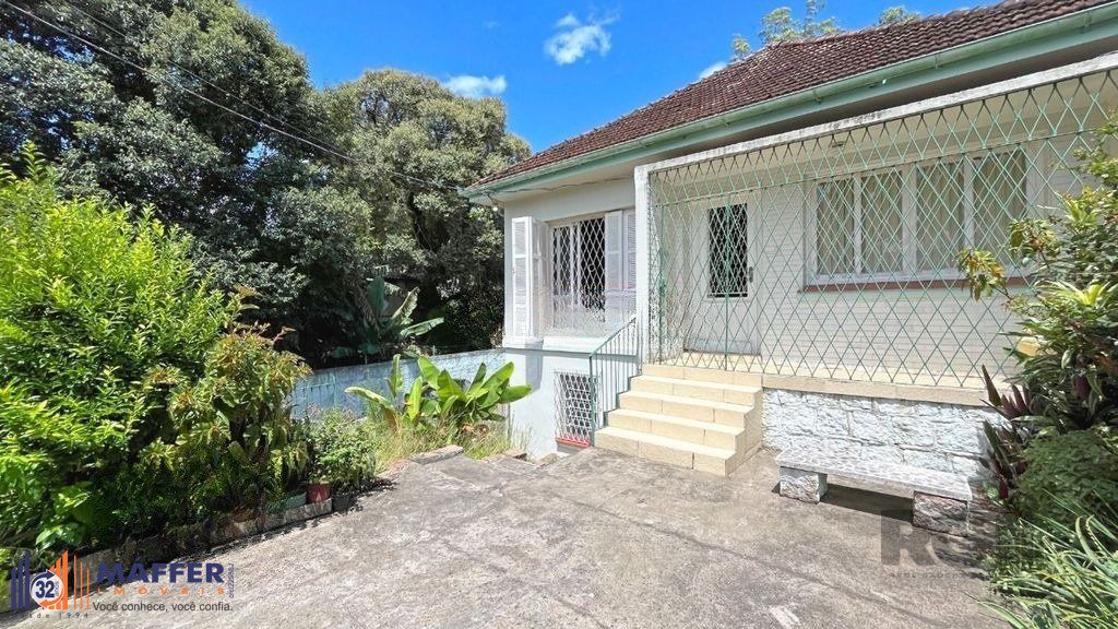 Casa 4 Dormitórios Bairro Teresópolis