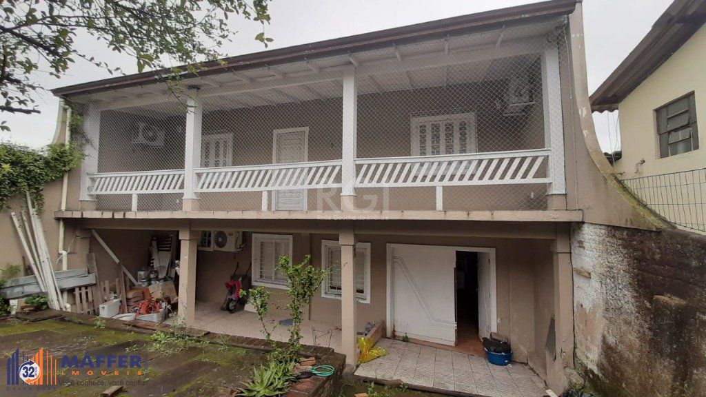 Casa para Venda - 120m², 2 dormitórios, 4 vagas - Cavalhada