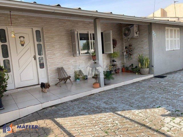 Casa para Venda - 131.65m², 3 dormitórios, 4 vagas - Parque da Matriz