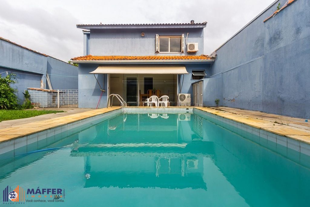 Casa de 4 dormitórios à venda no Bairro Ipanema - Porto Alegre