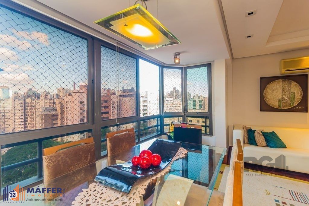 Excelente cobertura de 175m² com 3 dormitórios e 2 vagas.