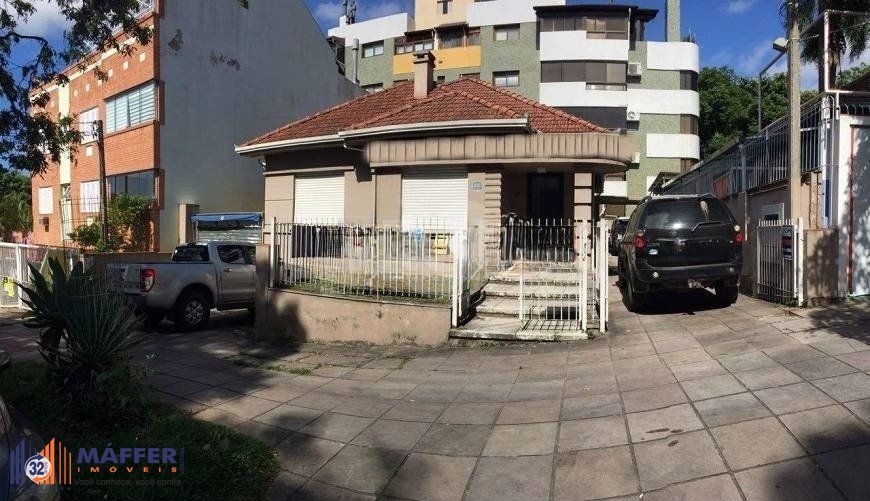 Casa comercial e residencial no bairro Petrópolis