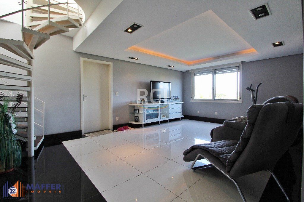 Cobertura para Venda - 177.81m², 3 dormitórios, sendo 1 suites, 1 vaga - Teresópolis