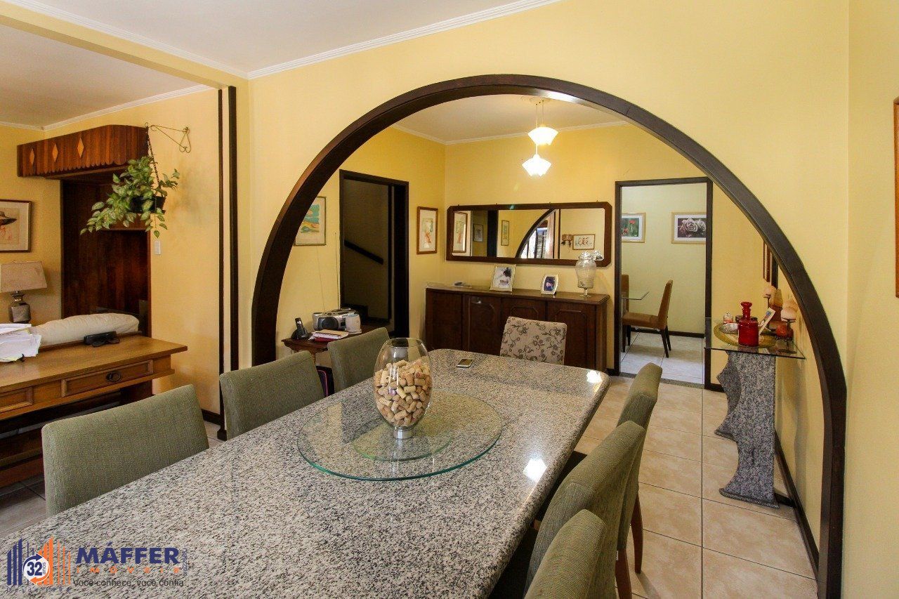 Casa, 6 quartos, 405 m² - Foto 3