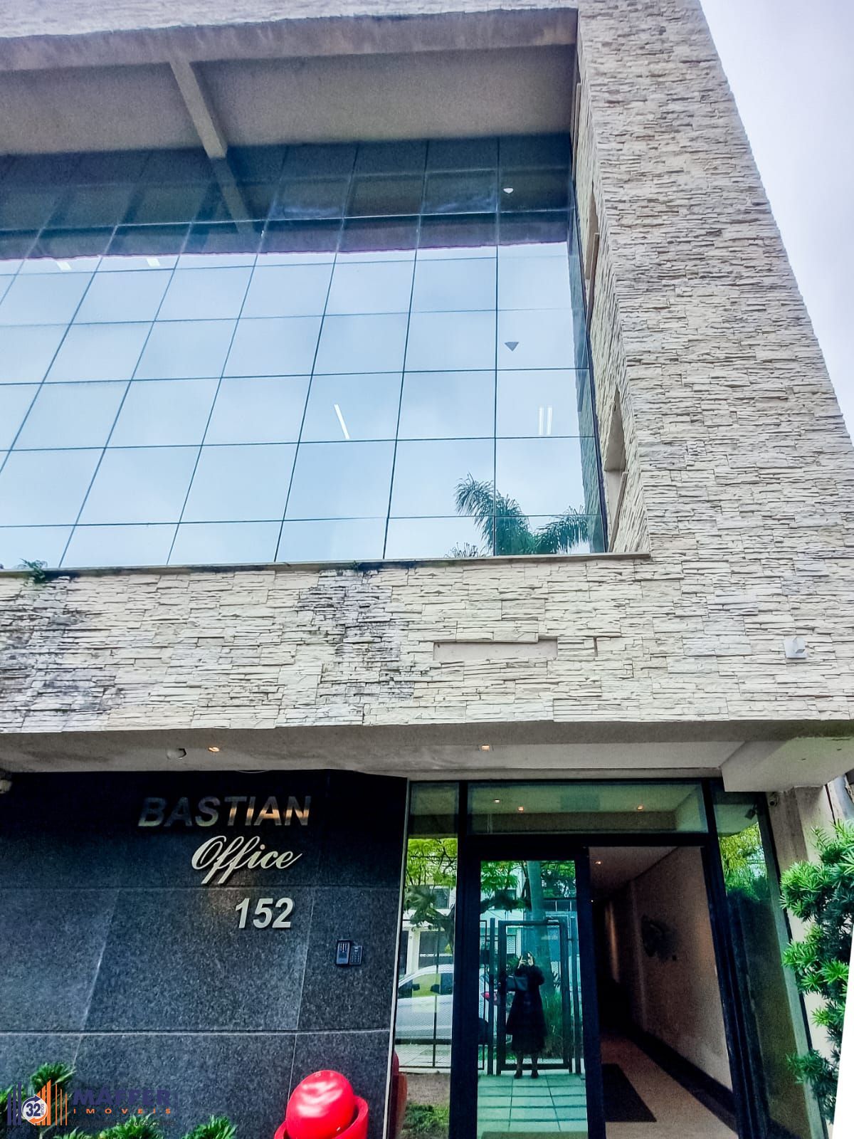 Sala Comercial, à venda, 85 m², Menino Deus - Porto Alegre — foto 3