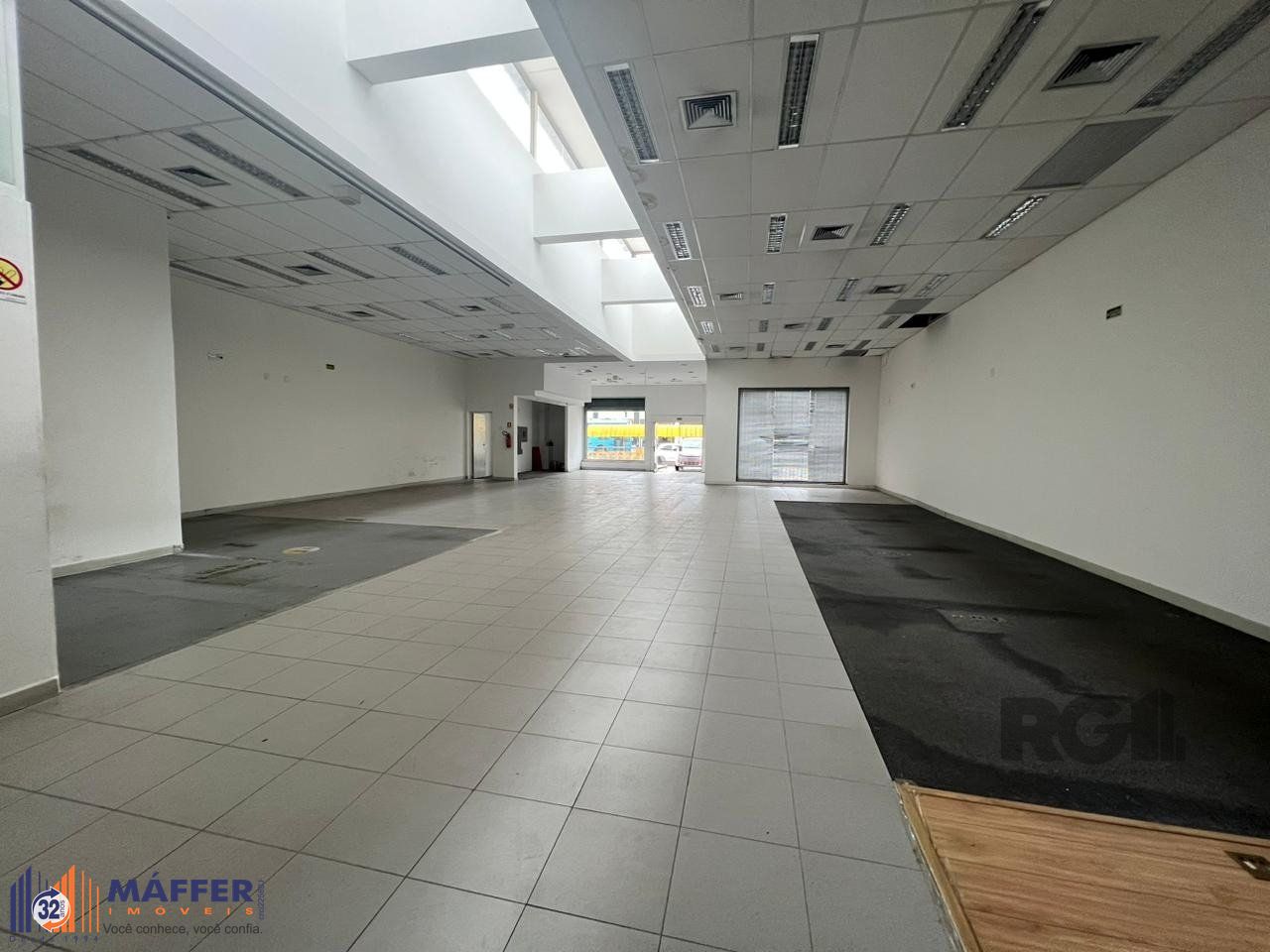 Loja, à venda, 450 m², Petrópolis - Porto Alegre — foto 4