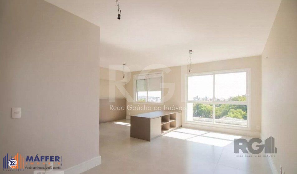 Apartamento para Locação/Aluguel - 45m², 1 dormitório, sendo 1 suites, 1 vaga - Petrópolis