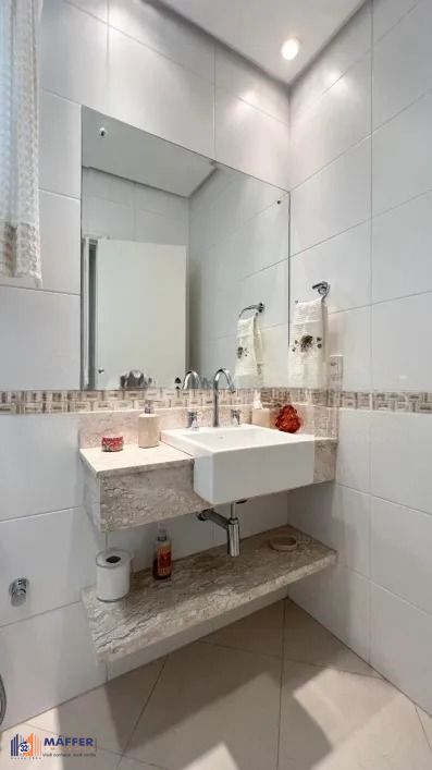 Casa, 3 quartos, 250 m² - Foto 15