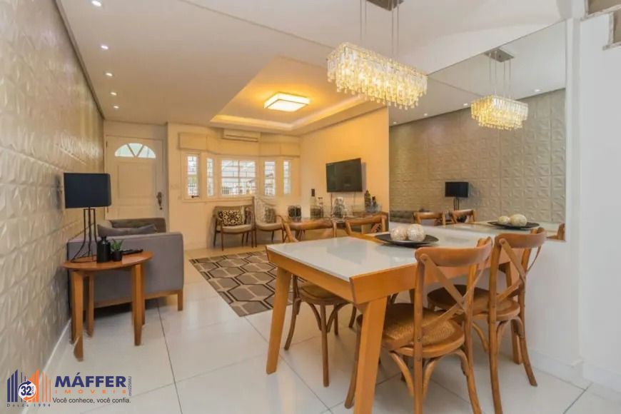 Casa/ sobrado com suíte, sótão e terraço no Jardim Itu Sabará