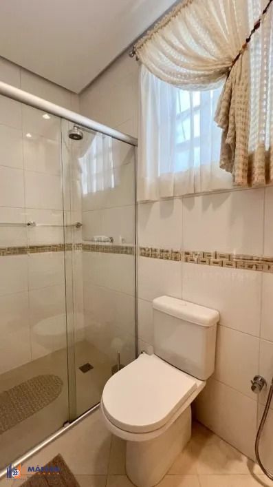 Casa, 3 quartos, 250 m² - Foto 16