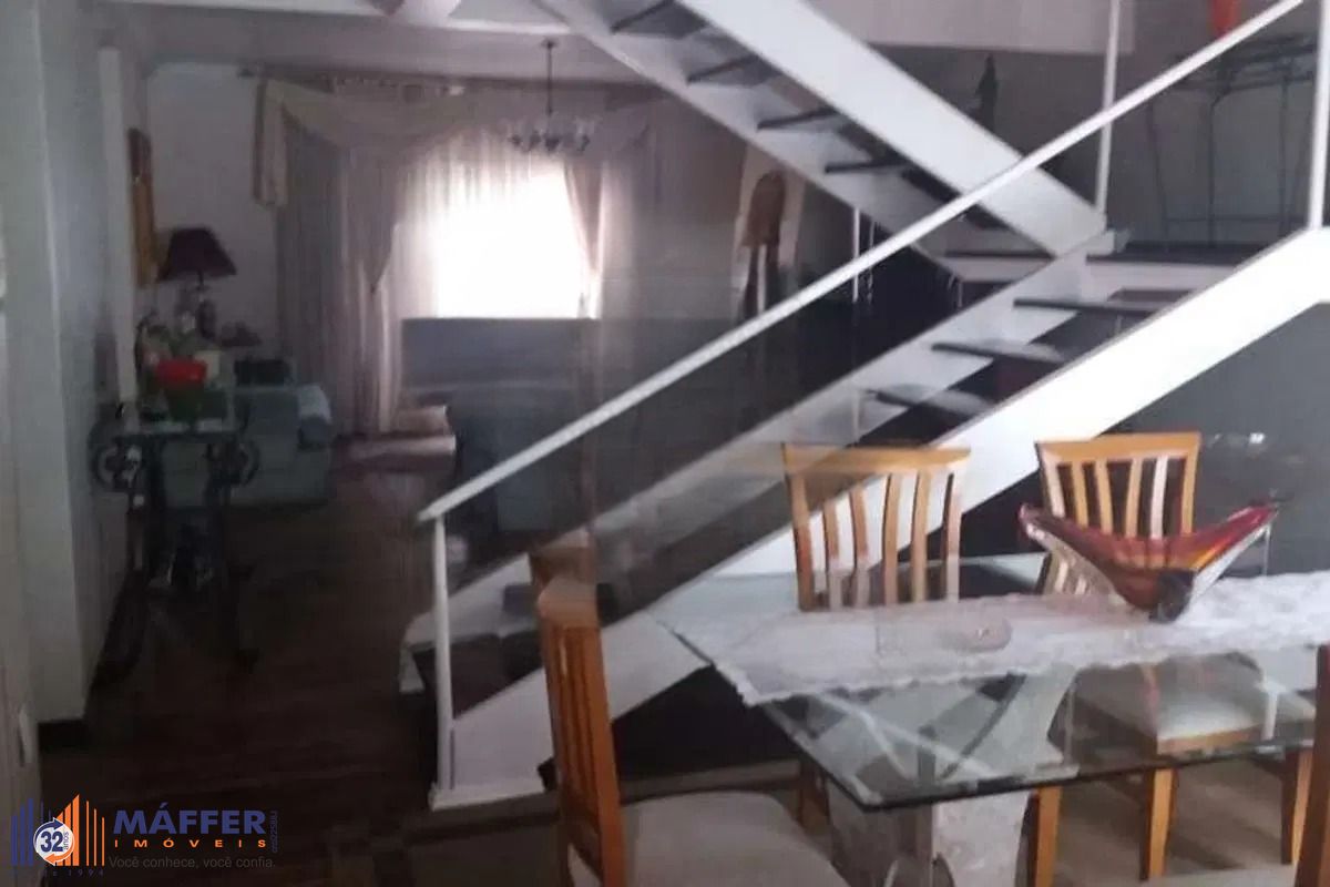 Casa, 3 quartos, 194 m² - Foto 3