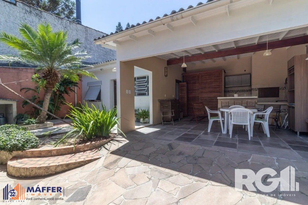 Casa 3 quartos à venda, 224m², Vila Ipiranga - Porto Alegre