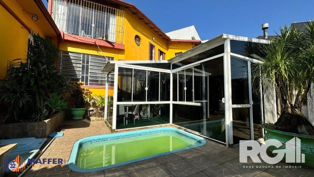 Casa 3 quartos à venda, 300m², Vila Ipiranga - Porto Alegre