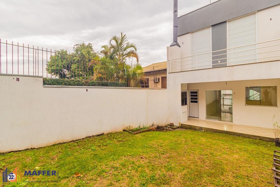 Casa, 3 quartos, 229 m² - Foto 1