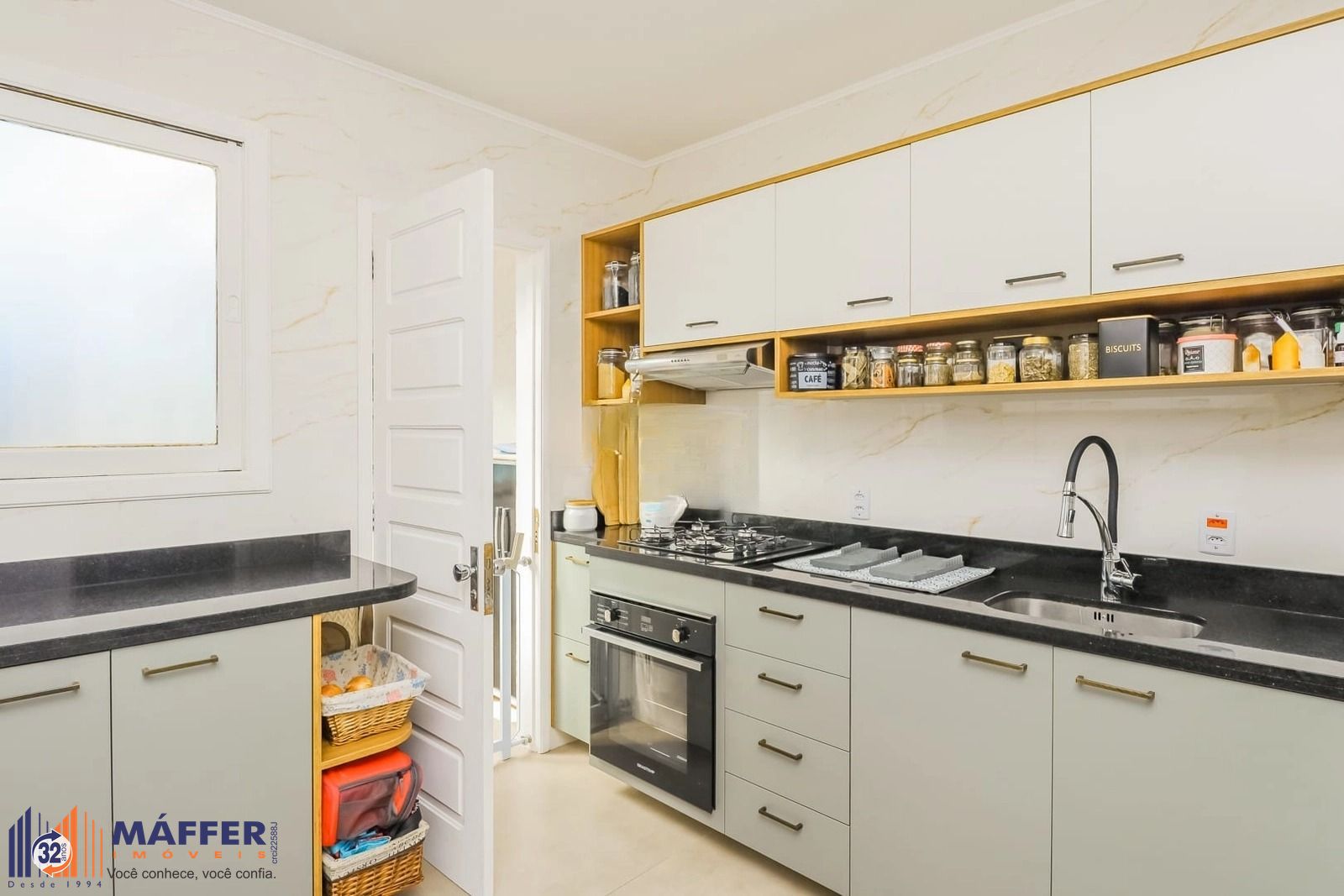 Cobertura, 3 quartos, à venda, 228 m², Passo da Areia - Porto Alegre — foto 4
