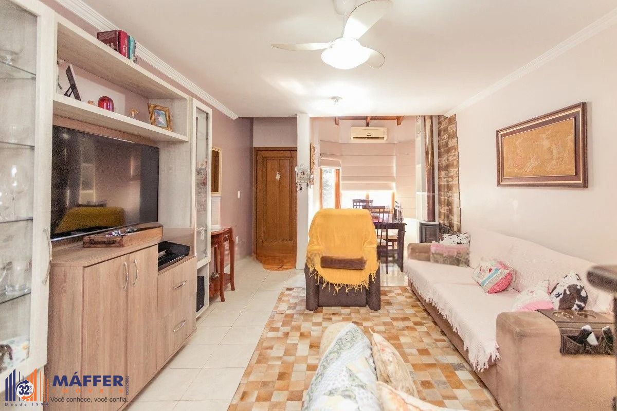 Casa 3 quartos à venda, 111m², Jardim Itu - Porto Alegre